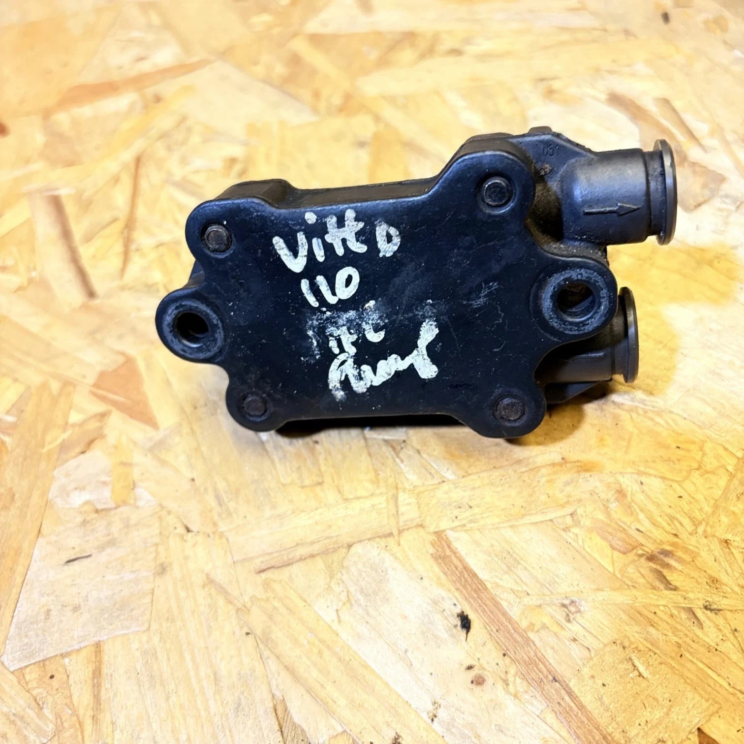 Mercedes Vito 0440 020 088 Engine Fuel Pump Electric Car Replacement Bosch