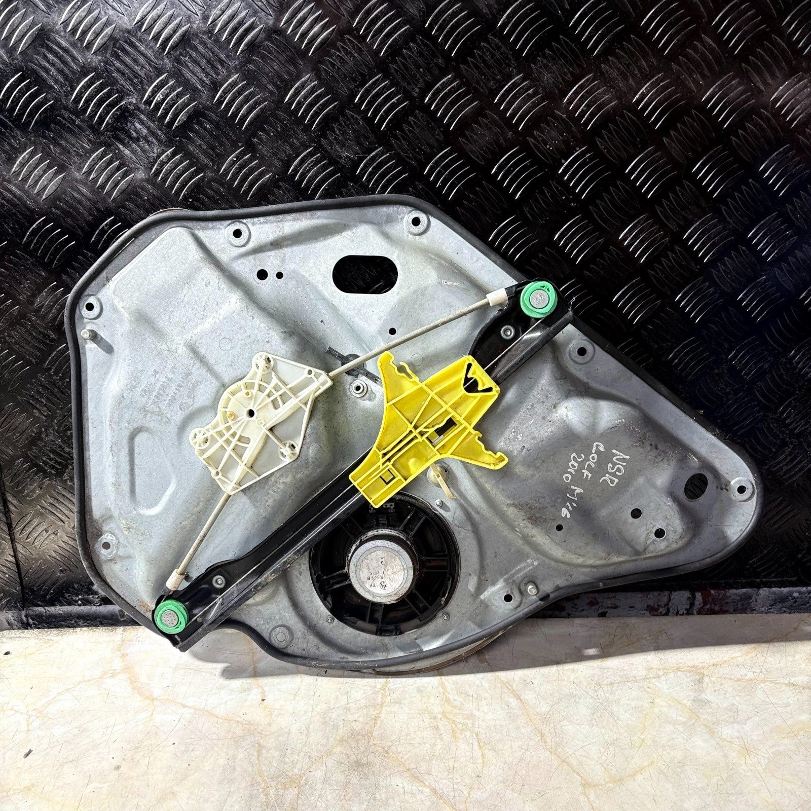 VW Golf MK5 MK6 Estate 2009-2013 Rear Left Electric Window Regulator 1K9839755A