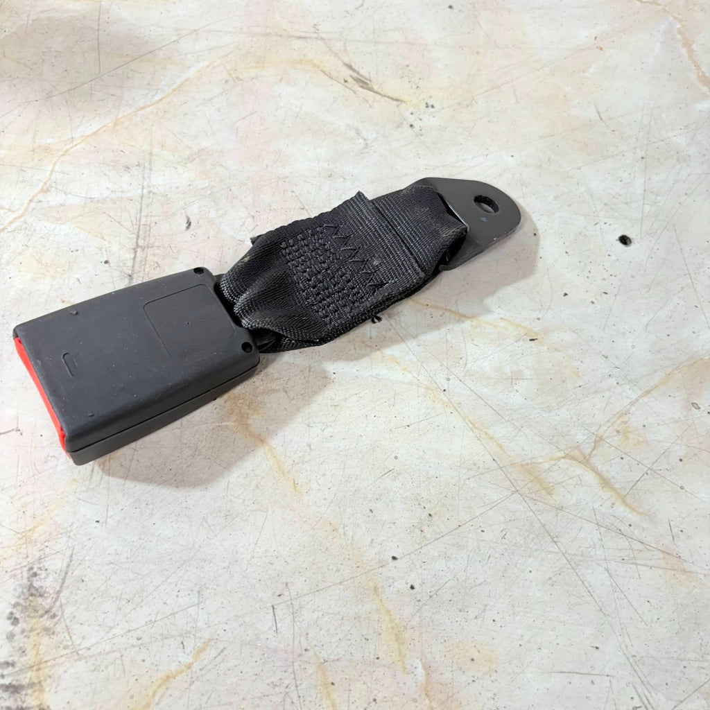NISSAN PIXO SEAT BELT SEATBELT BUCKLE REAR PASSENGER SIDE LEFT 2010