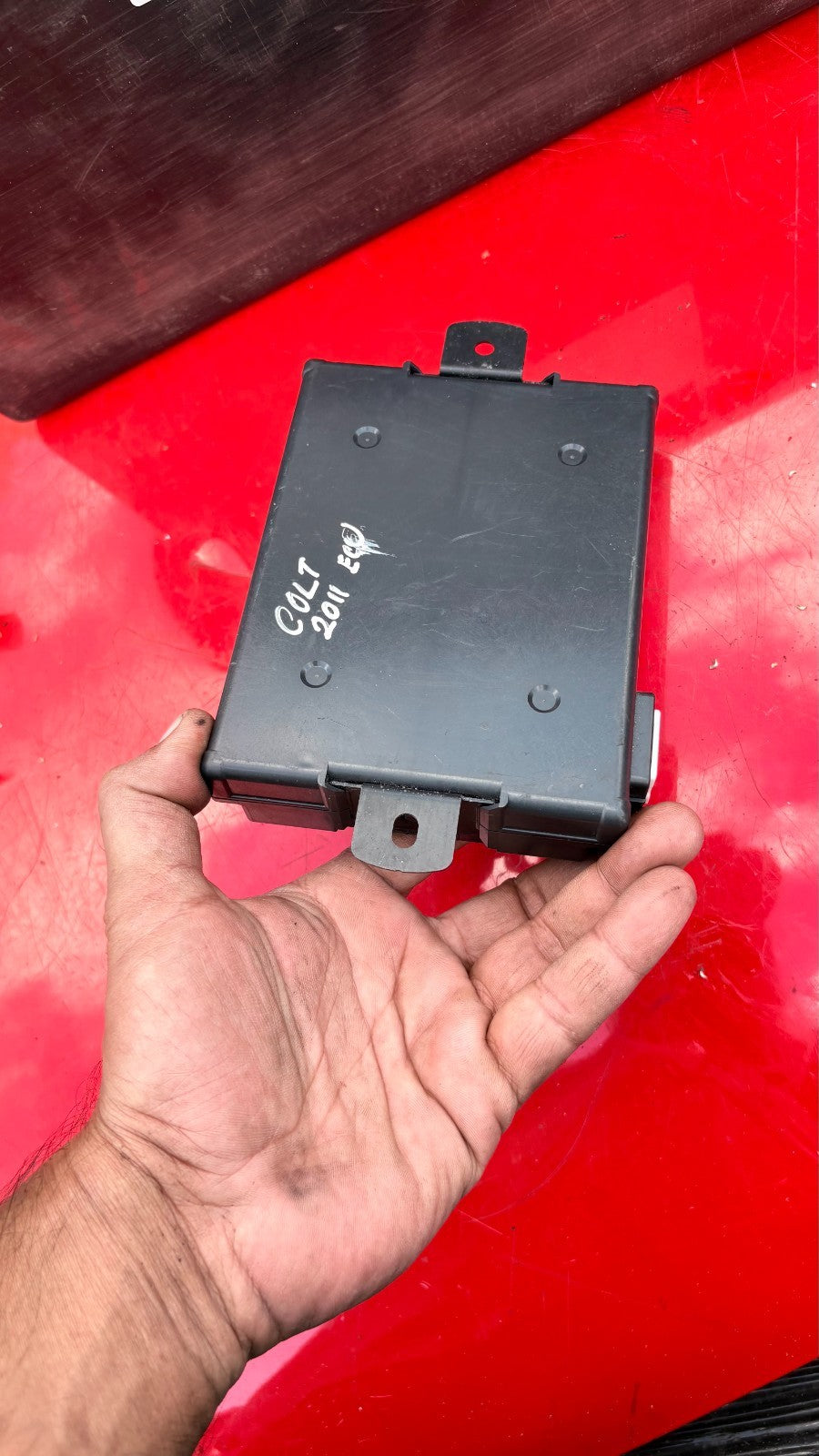 Mitsubishi Colt 2011 Body Control Bcm Fuse Box 8201A143
