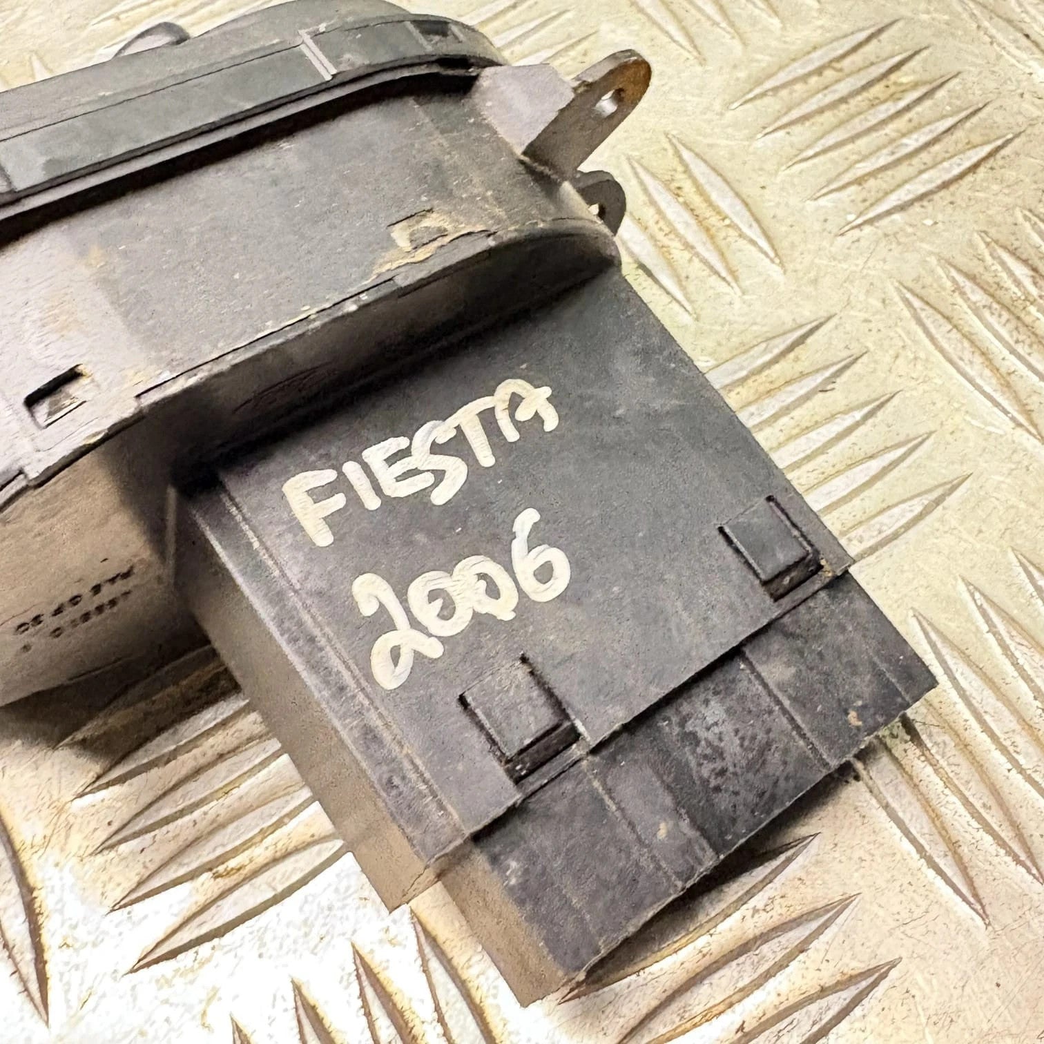 Fiat 500 2007-2024 Headlight Control Switch Beam Level Adjuster 498610 Mk1