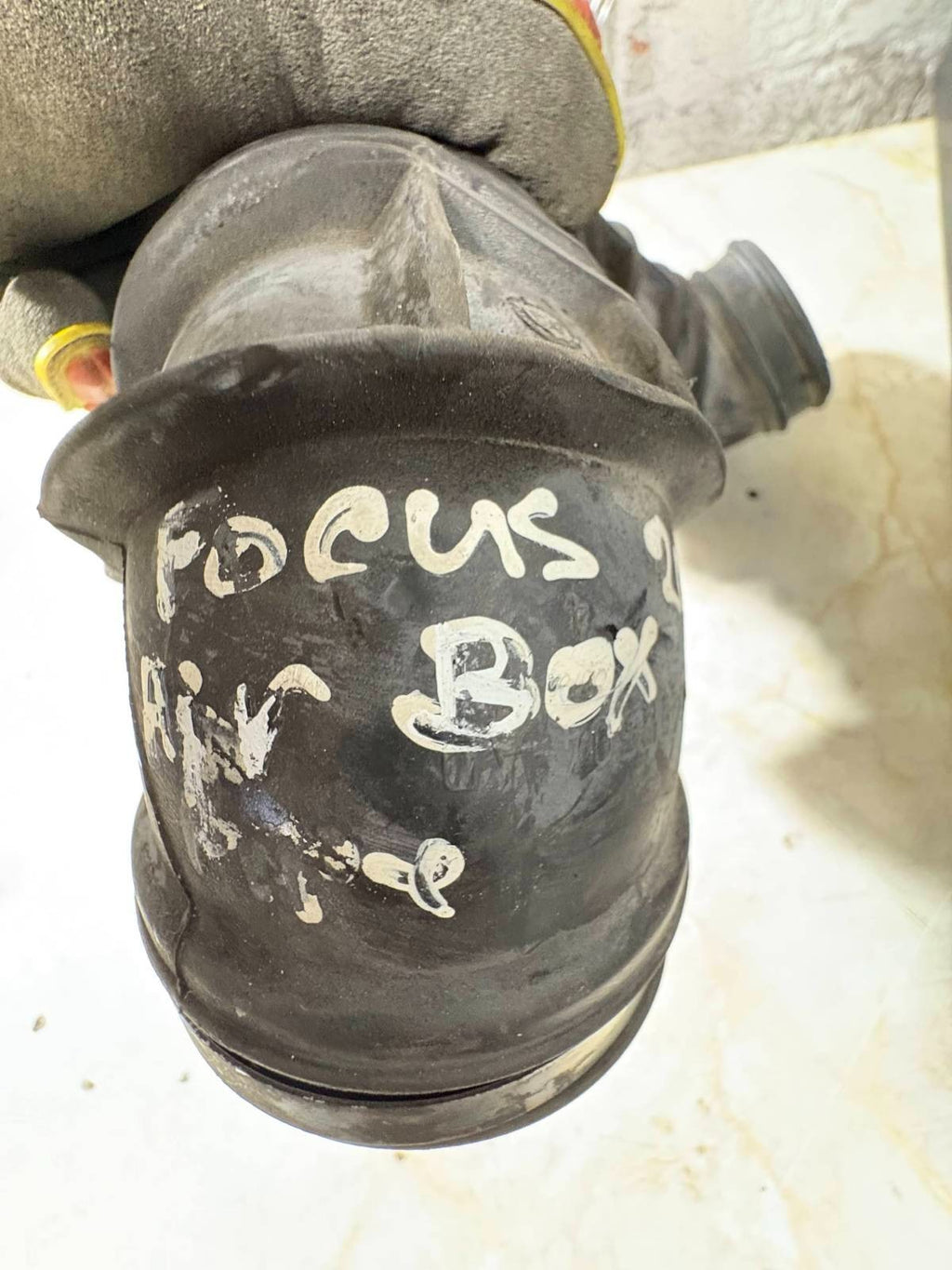 FORD FOCUS MK1 (98-04) INTAKE AIR BOX TO THROTTLE BODY HOSE PIPE A 1.6 PETROL