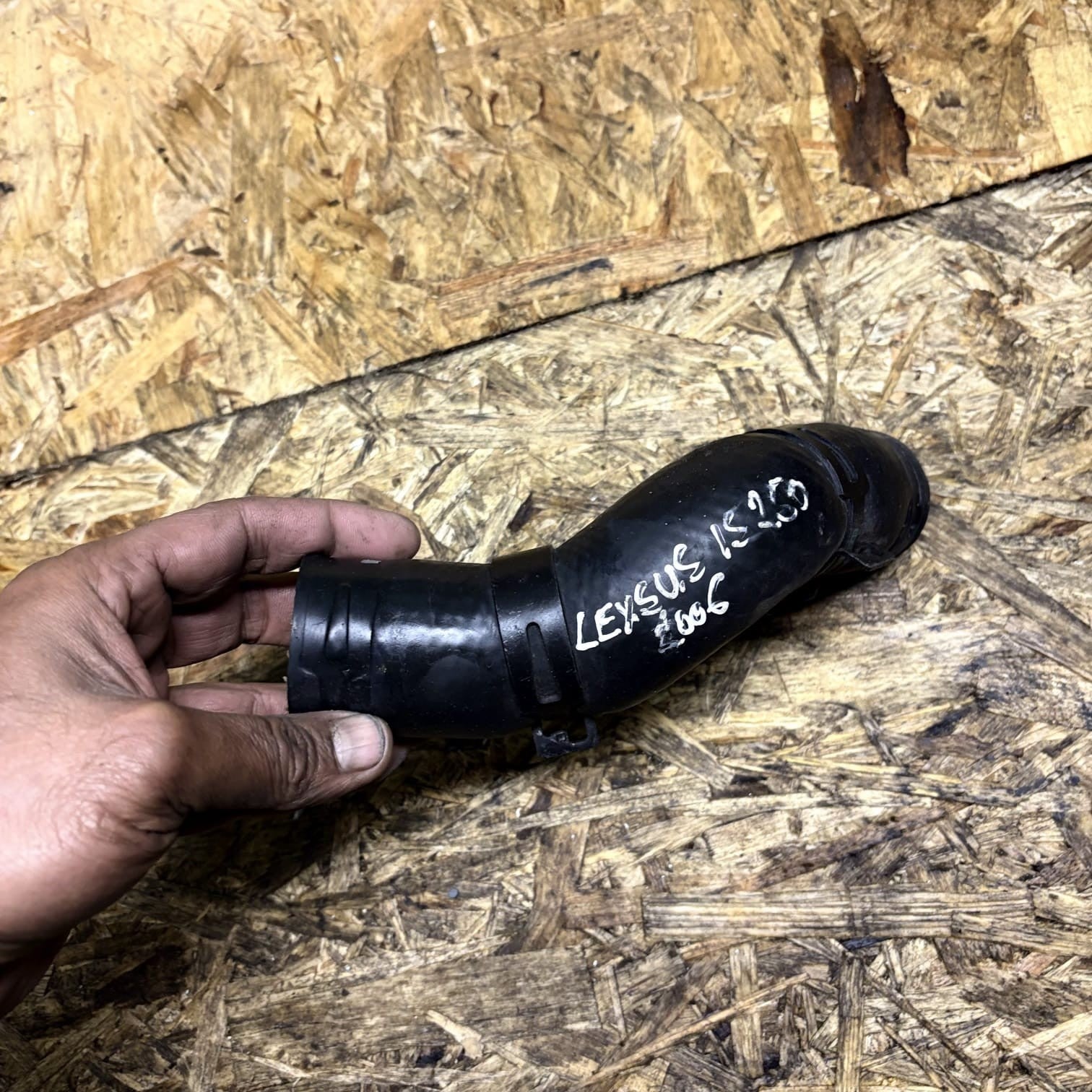 LEXUS IS 250 2006 JAGUAR TOP RADIATOR HOSE XJR 4.2 LITRE SUPERCHARGED C2C10865
