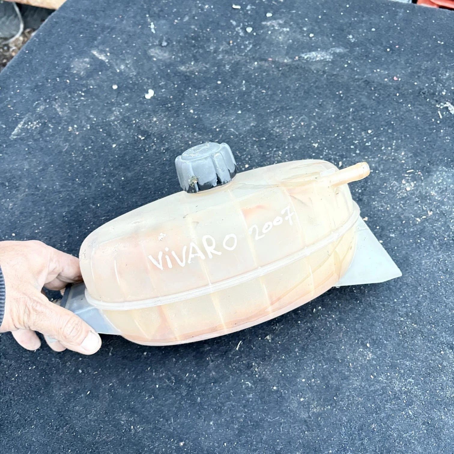 RENAULT PRIMASTAR COOLANT EXPANSION TANK 2.0L DIESEL 7700312900 Opel Vivaro 2007