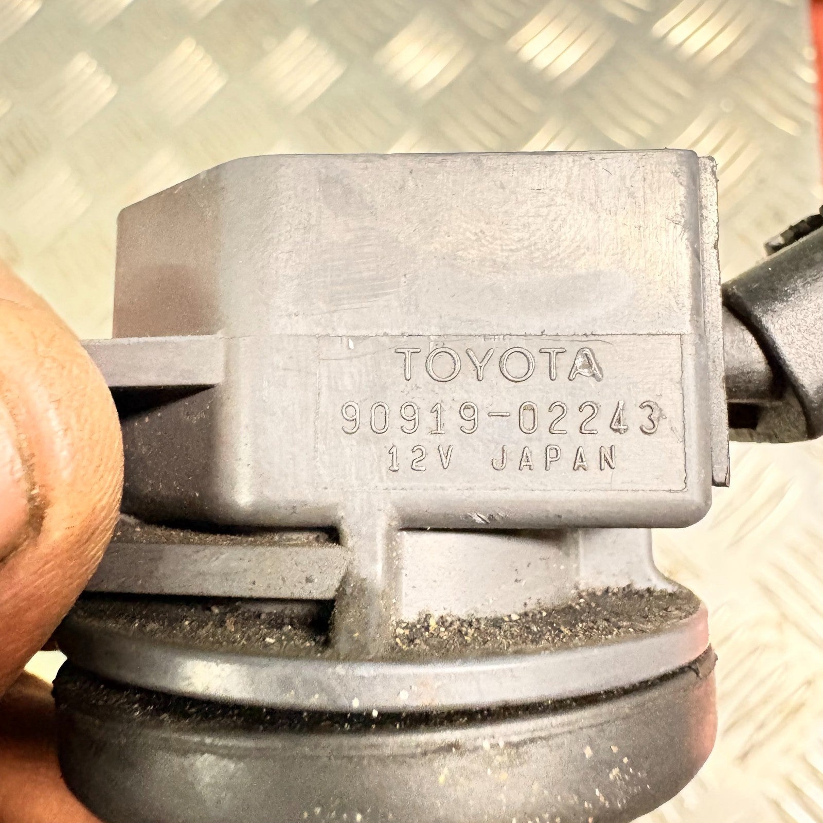 TOYOTA RAV4 2002 IGNITION COIL 90919-02243