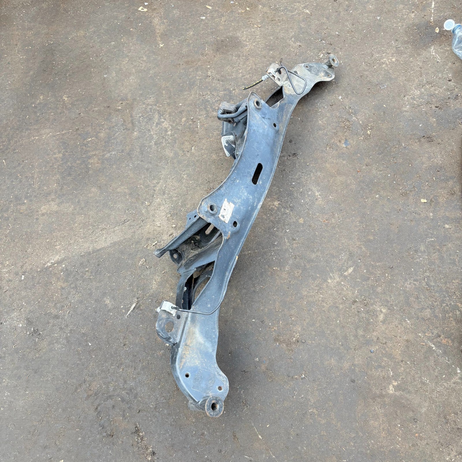 BMW 135i E82 Rear Axle Carrier Subframe 2007-2013 6883011