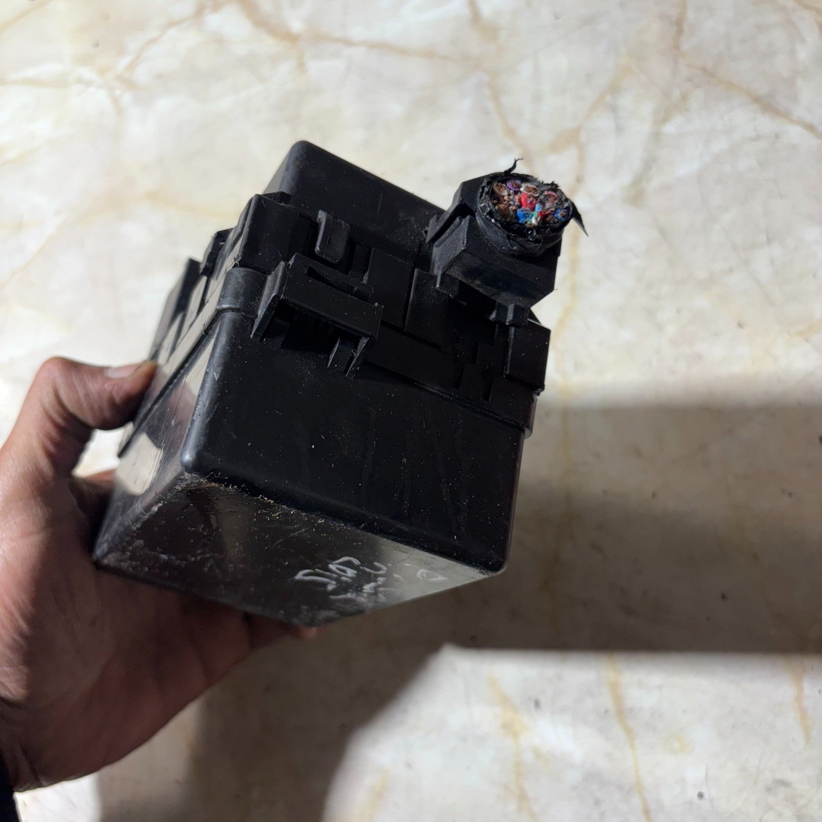 NISSAN PULSAR 2014-2018 FUSE BOX RELAY BOARD 243821KN0A