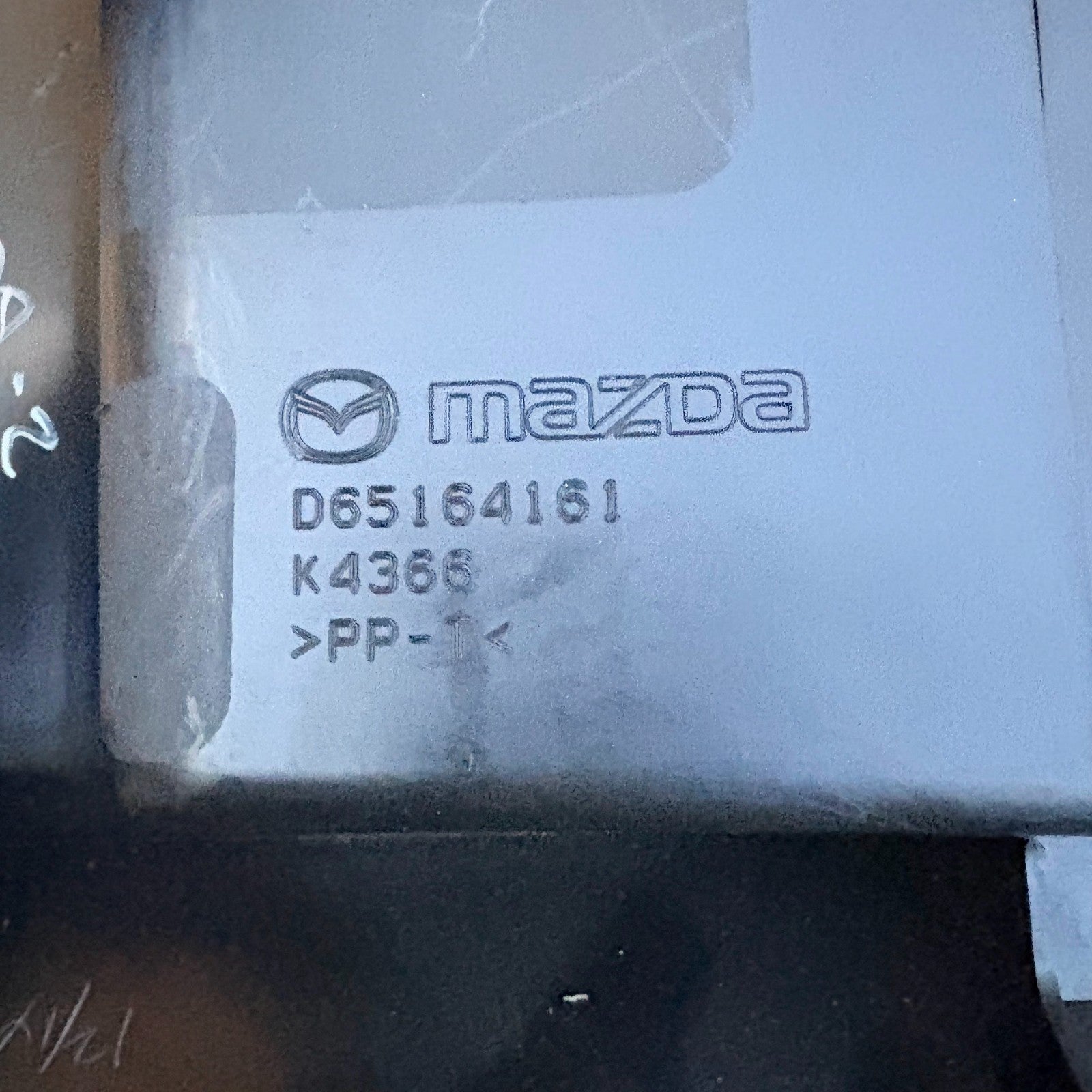 Mazda 2 2010 Glove Box Storage Compartment D65164161