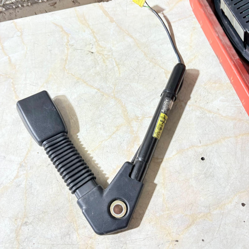 Land Rover Freelander Passenger Front Seat Belt Stalk Mk1