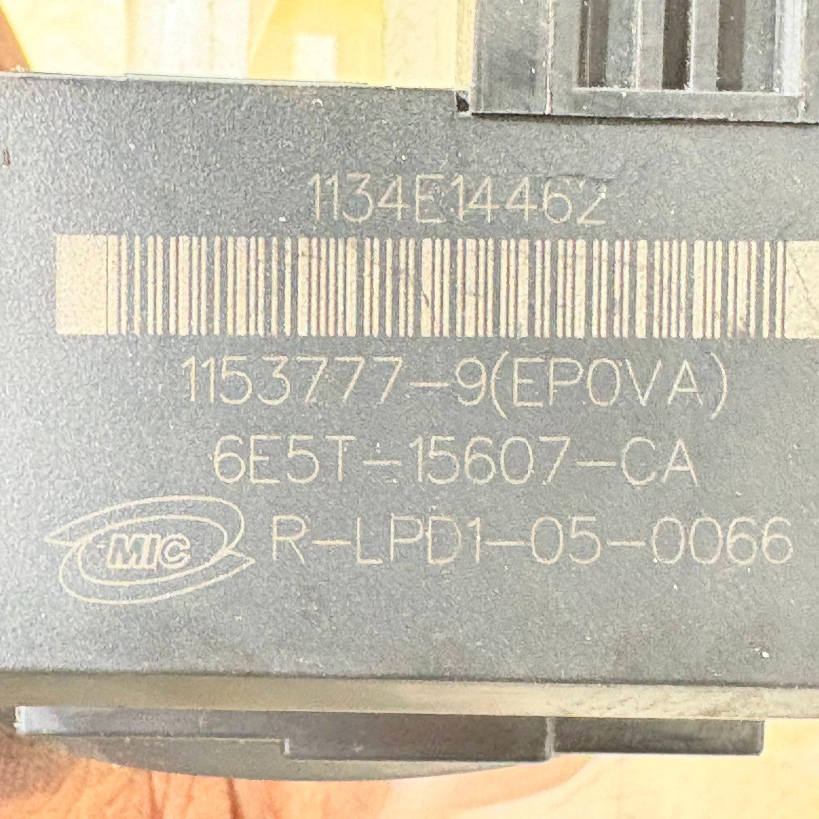 Ford Focus Mk3 2011-2018 PATS Ignition Transceiver 6E5T-15607-CA 7S7T-19H386-DA