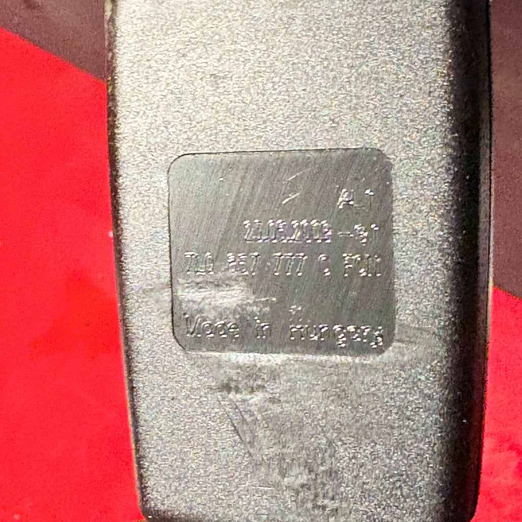 Porsche Cayenne 955/957 Front Left Seat Belt Buckle Receiver 03-10 7L0857777C