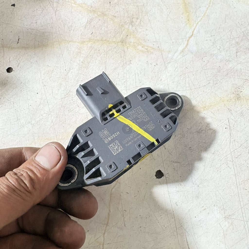 VAUXHALL Mokka J13 2013 Yaw Sensor 1275100814