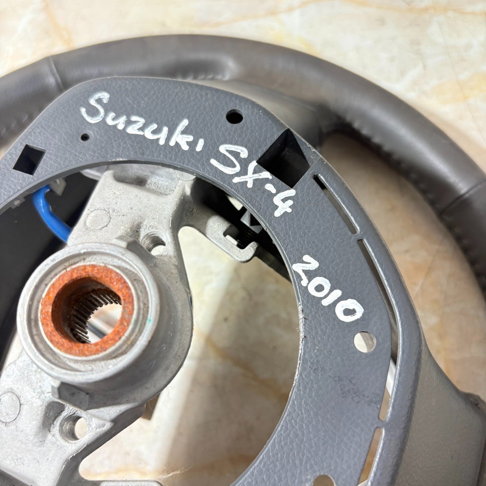 SUZUKI SX4 Steering Wheel Leather Multifunction Audio Controls RHD 2006-2013