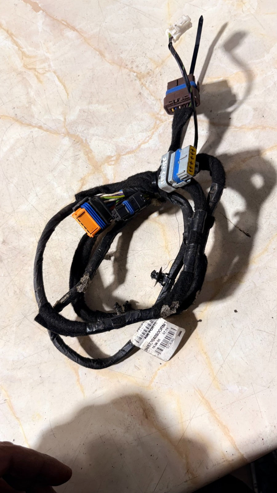 PEUGEOT 1007 FRONT PASSENGER LEFT SIDE DOOR WIRING LOOM 9657304880 2005-2009