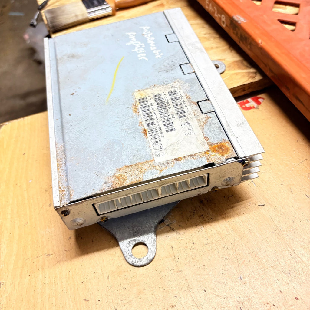 Dodge Caliber 2006 Amplifier Audio Control Module 04672377AF