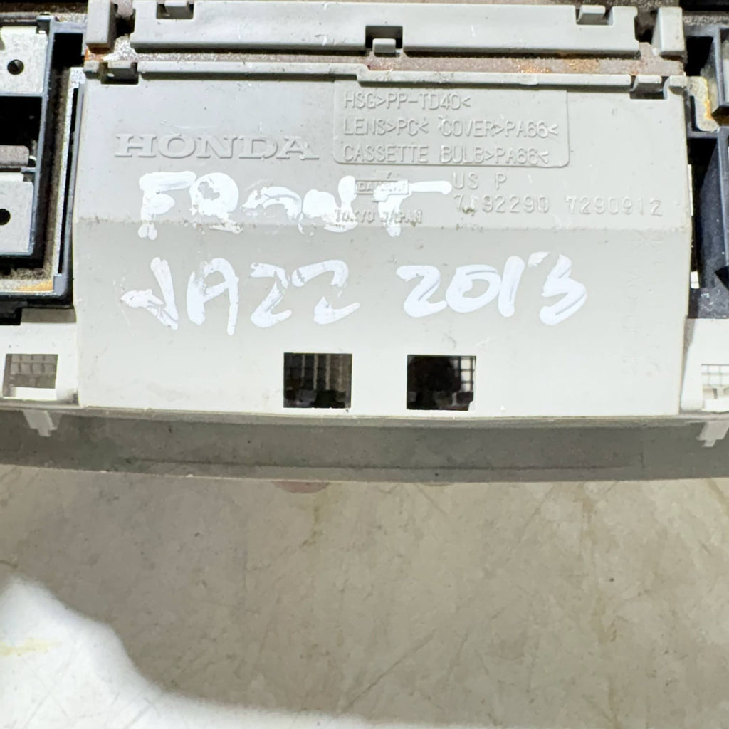 1x HONDA JAZZ Courtesy Light 2013 7192290 7290912