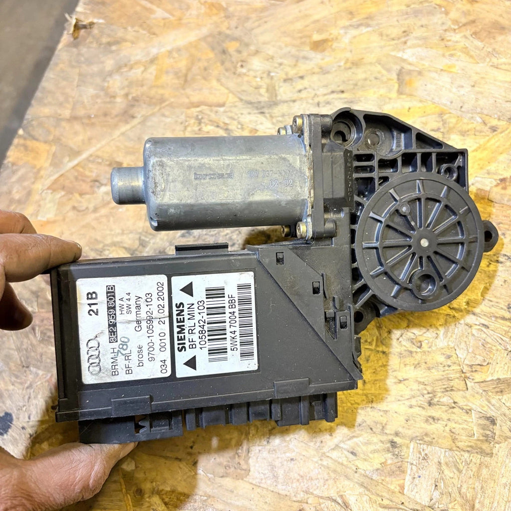 Audi 2002 Convertible Window Regulator Motor Front Left 8E2959801B