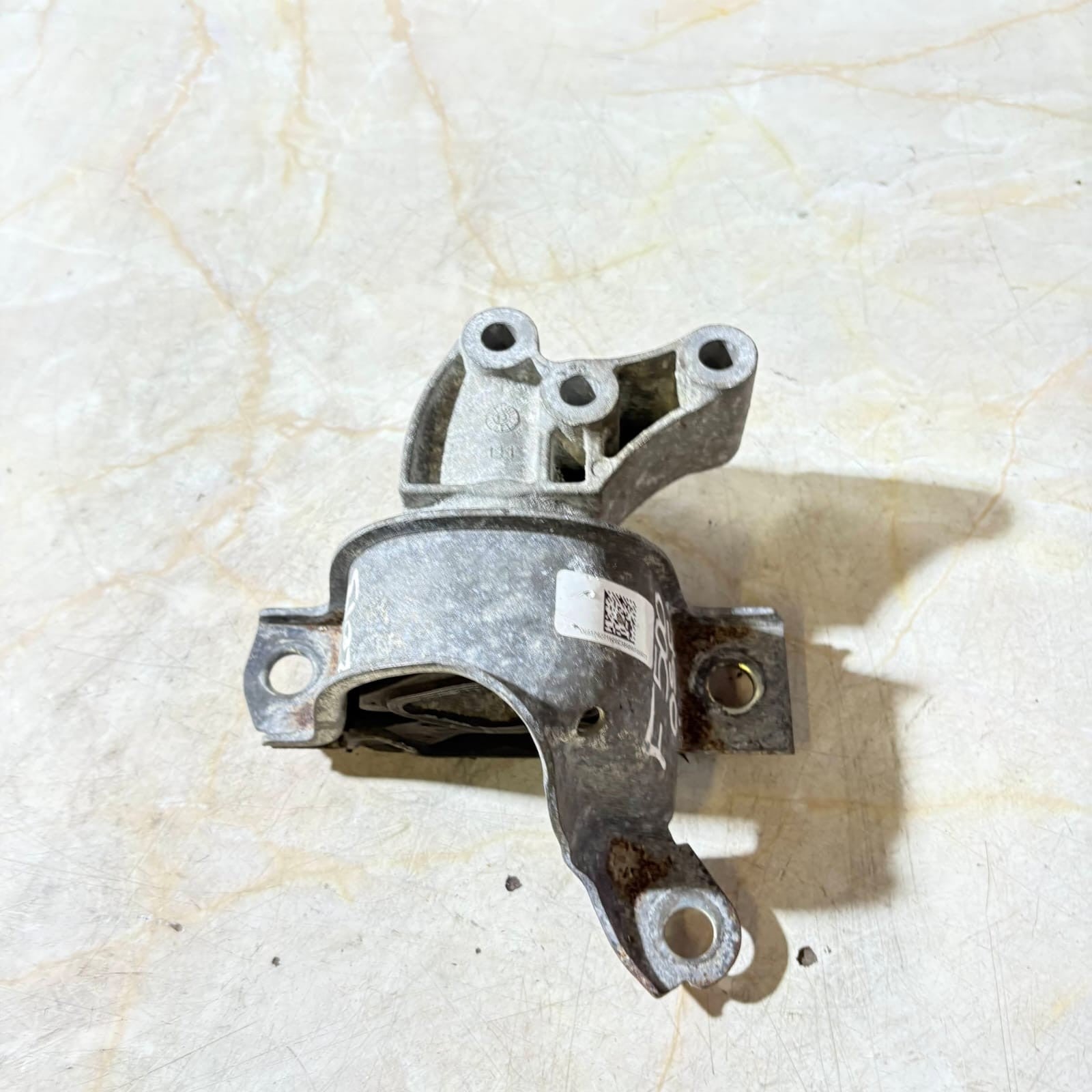 FORD KA MK2 1.2 Driver Front PETROL EURO5 OS ENGINE MOUNT 2013 AP14