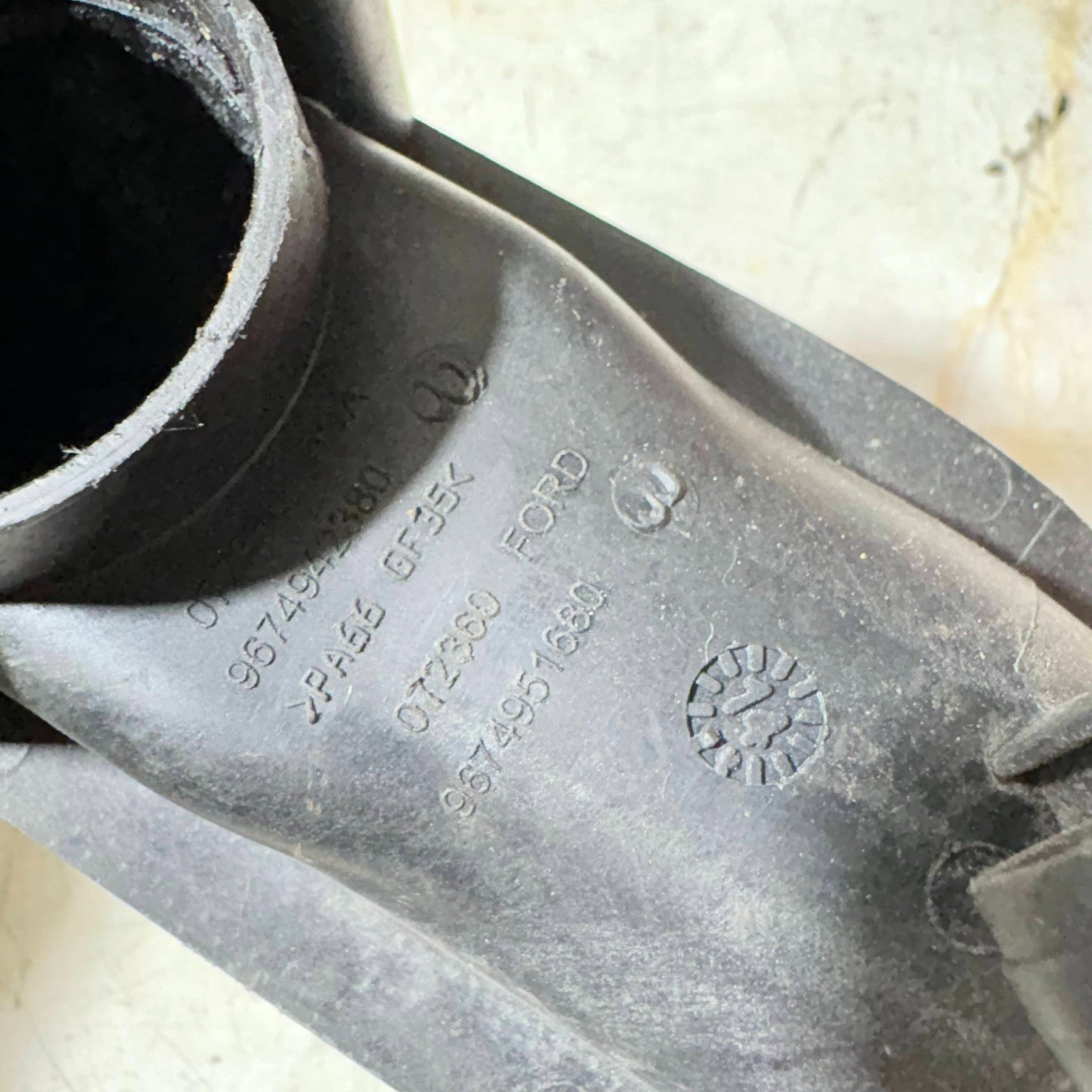 CITROEN DS3 2014 AIR INTAKE HOSE PIPE 9674942380