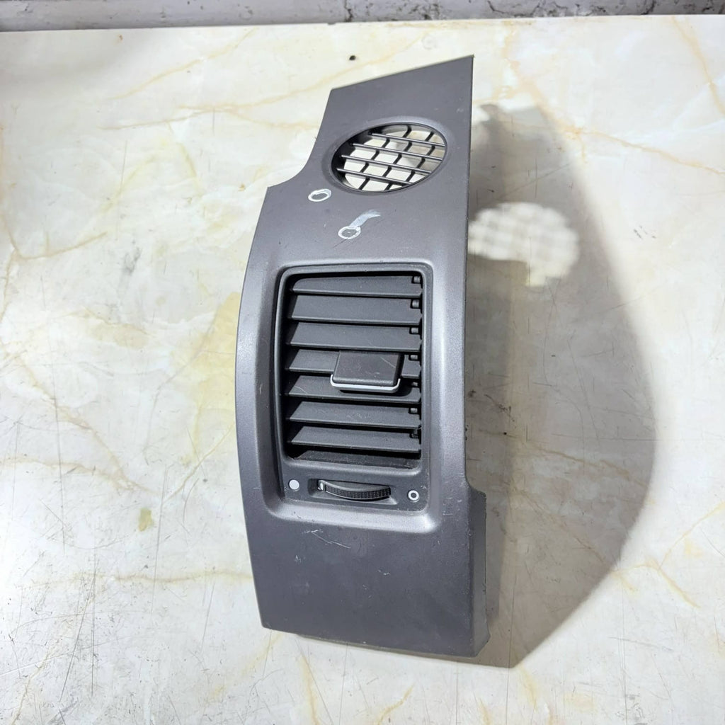 HONDA CR-V MK3 Air Vent Passenger Front 77620-SWA-2004-(NSF)