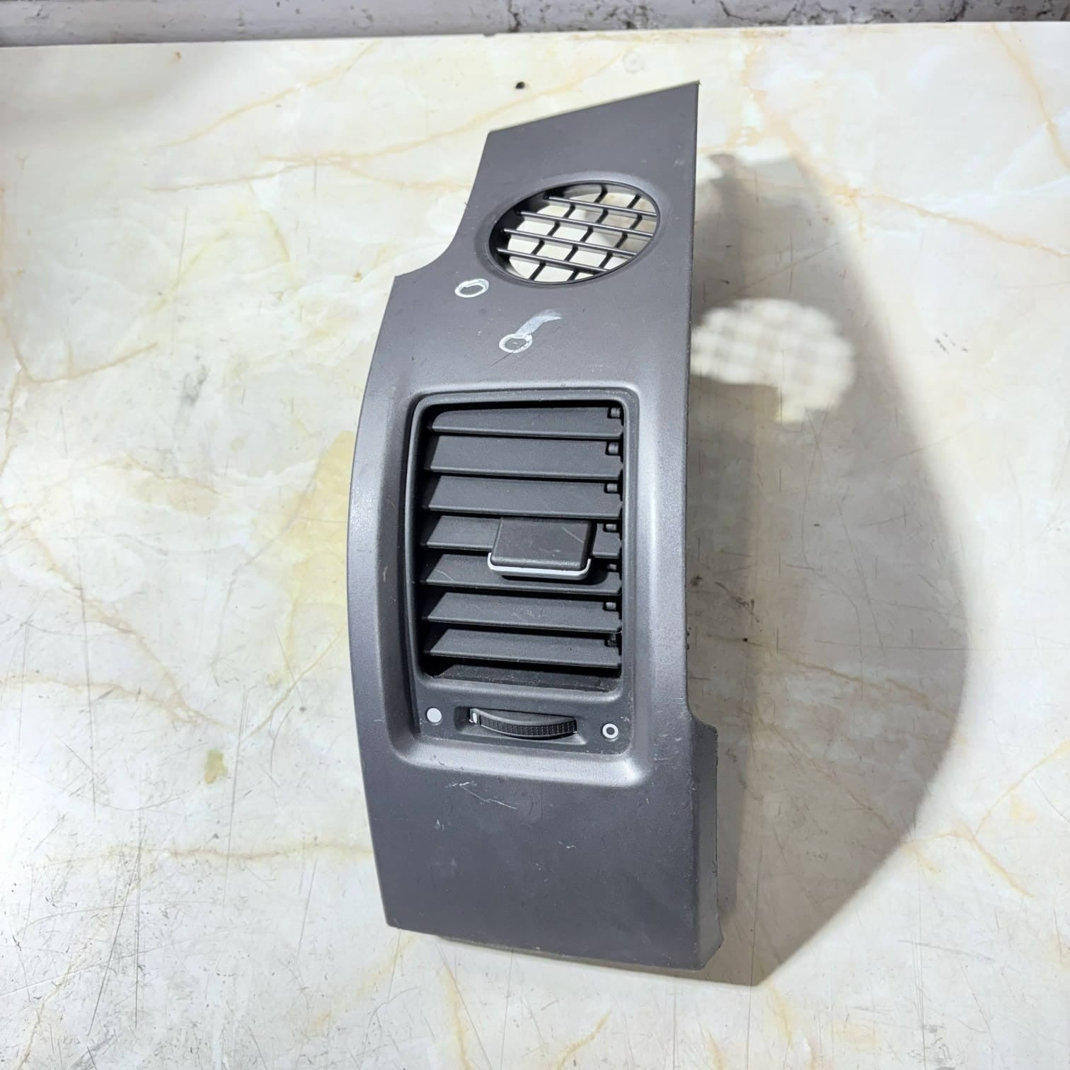 HONDA CR-V MK3 Air Vent Passenger Front 77620-SWA-2004-(NSF)