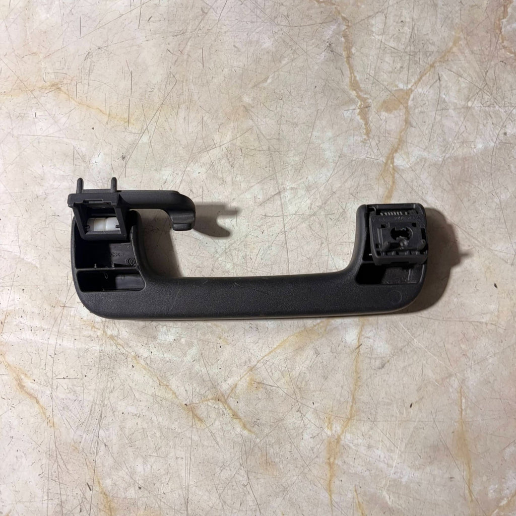 AUDI A6 S6 RS6 C6 2004-2011 FRONT ASSIST GRIP ROOF GRAB HANDLE 8P0857608F