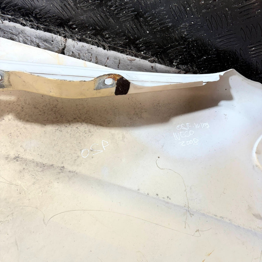 IVECO DAILY 35S12 MK4 MK5 2006-2014 OFFSIDE RIGHT FRONT WING FENDER PANEL WHITE