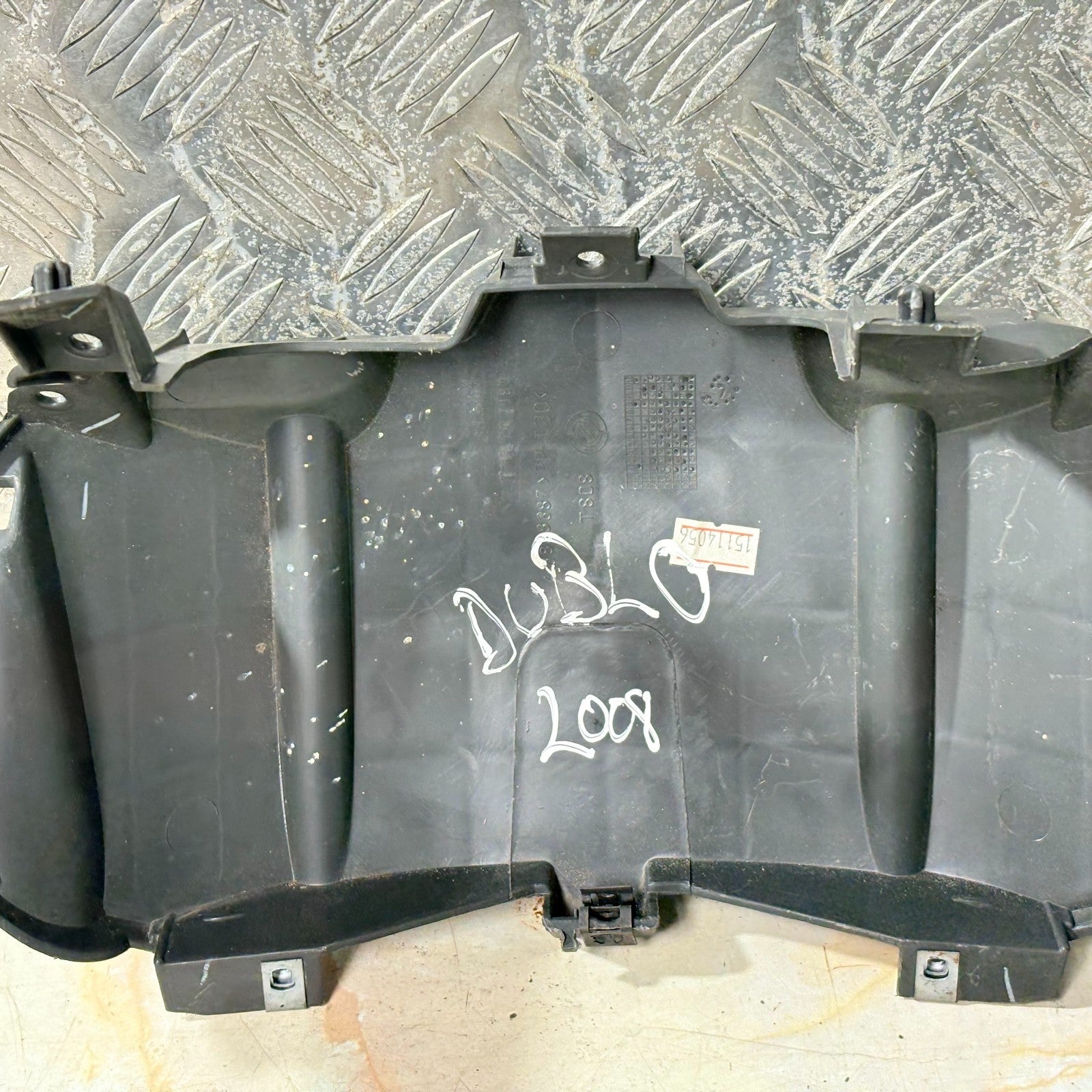 2008 Fiat Doblo speedometer clocks cover panel 46828387