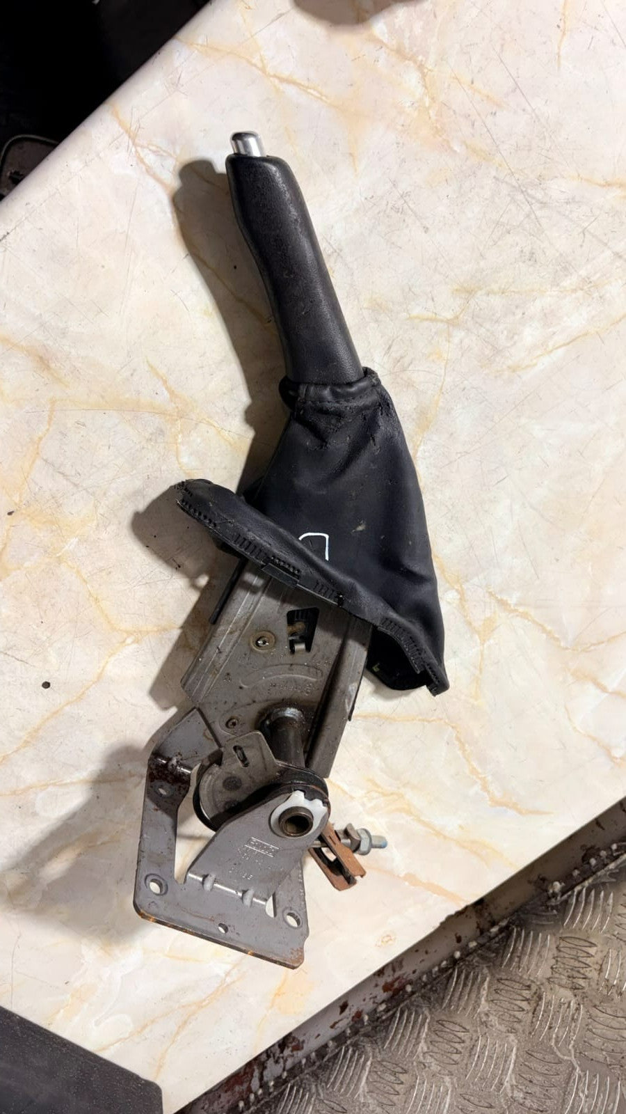 Land Rover Freelander 2 Handbrake Lever Parking Brake Assembly 11319546 06-14