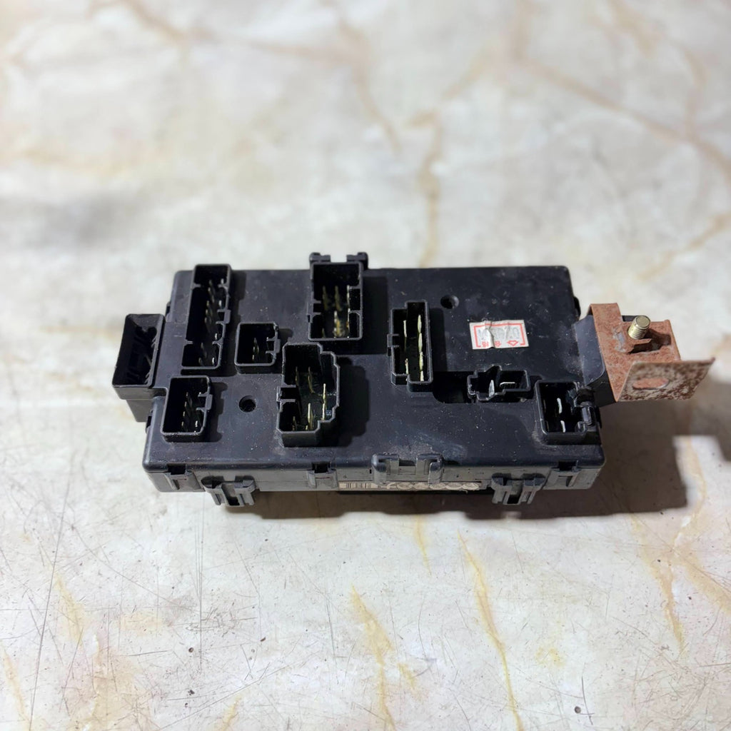 Daihatsu Fuse box 82600-87411 2000-2006
