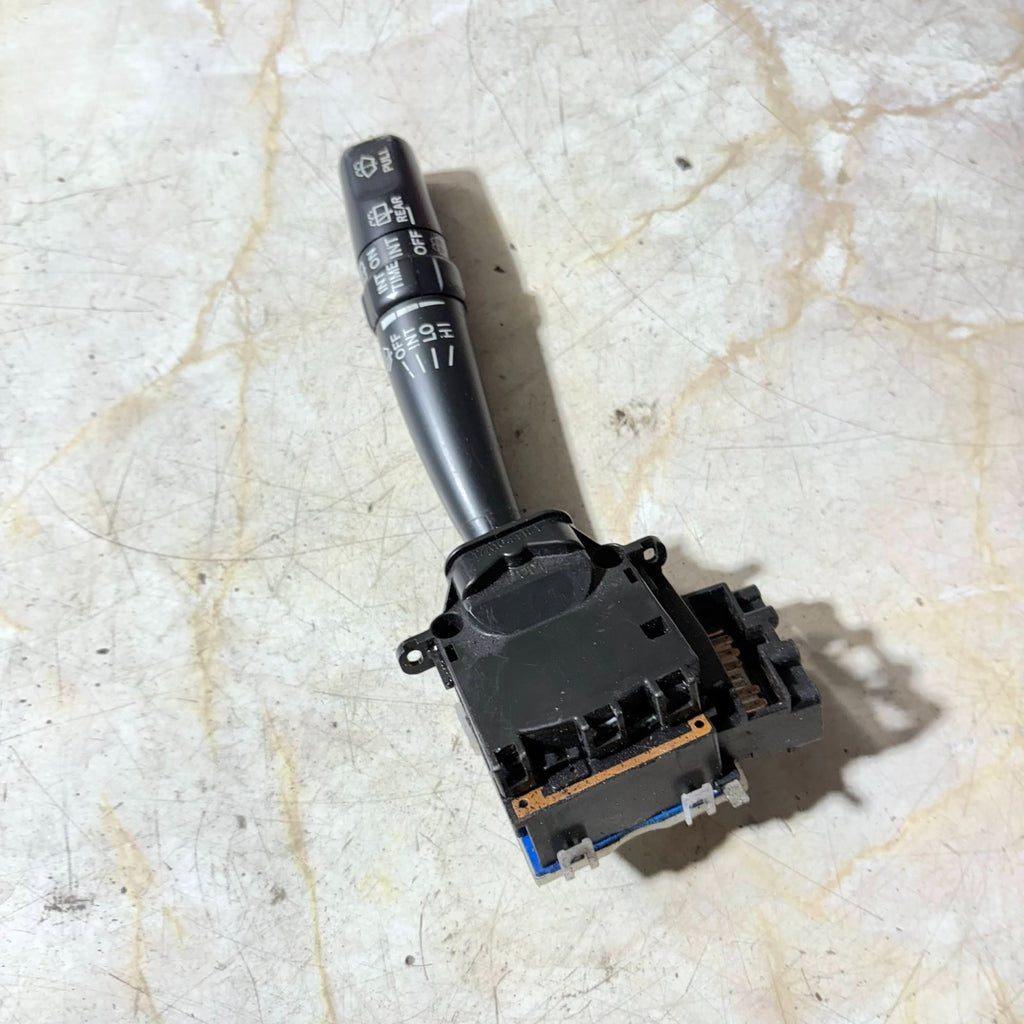 Toyota Avensis T25 2003-2008 5 Door Wiper Stalk Switch 84652-05150