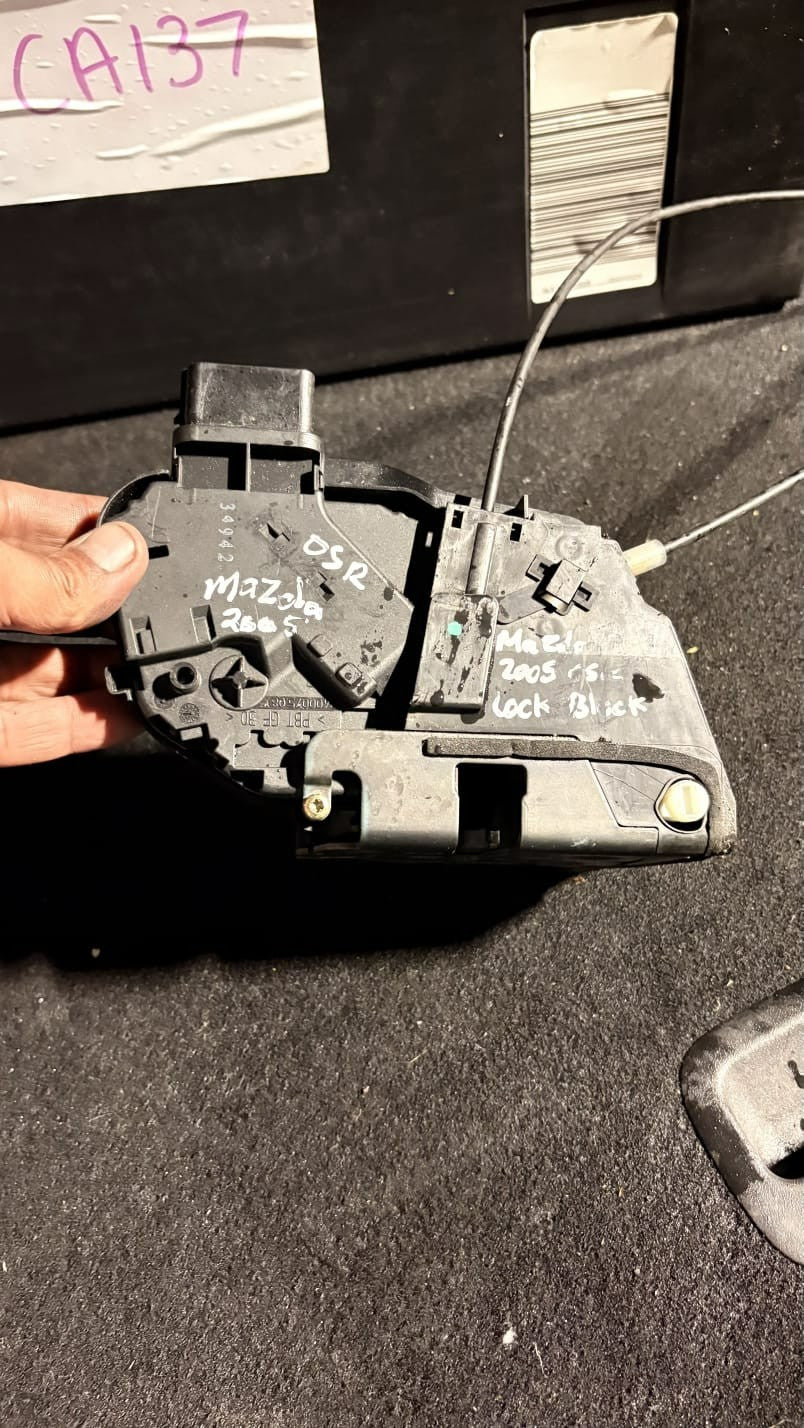 MAZDA 5 Sedan BK Rear Right Door Lock FA10B09C 2005 11181496