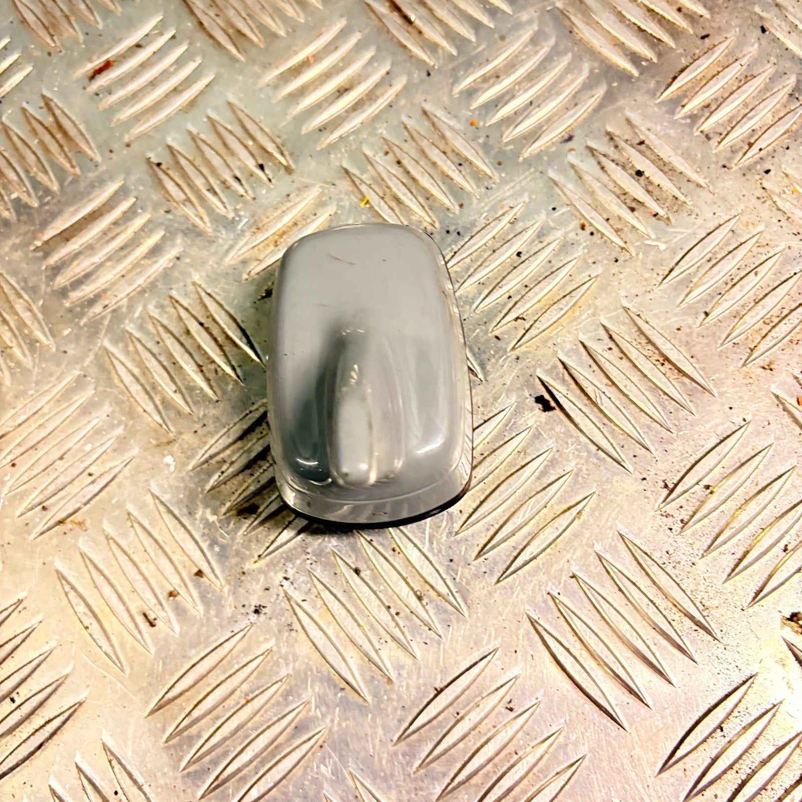 VW AG Sportback 8V Roof Antenna 8V0035503AG