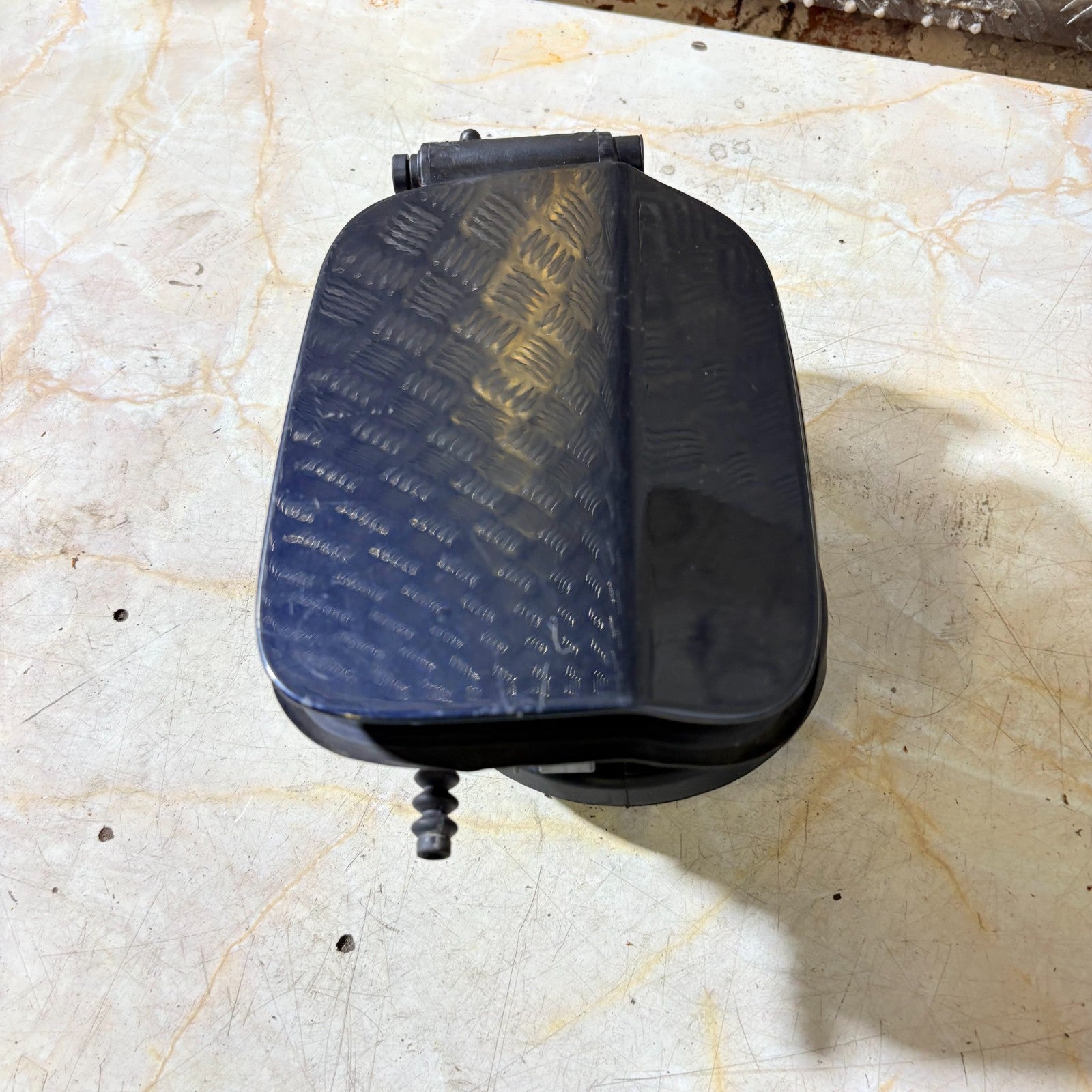 BMW X5 E70 2007-2013 X5 M 2010-2013 Fuel Filler Door Pocket 7160631 51177160631