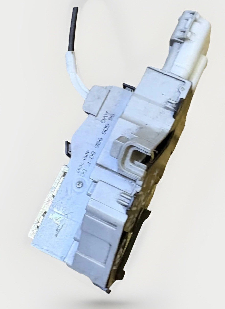 PEUGEOT 407 SW 6E Passenger Front Door Lock 9660698680 2.0 Petrol 103kw NSF