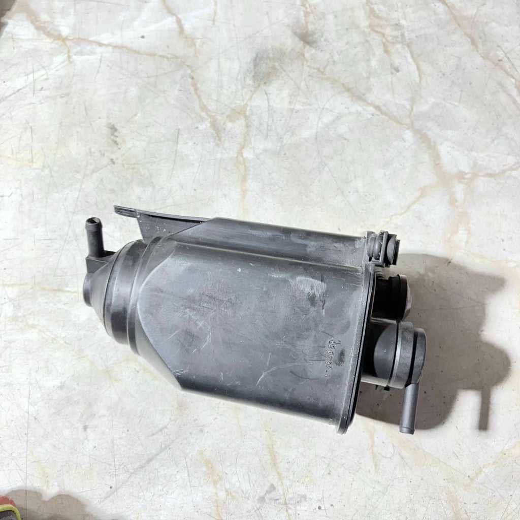 1J0201801 Activated Carbon Filter GM Tank/Vaccum Pump For Audi A3
