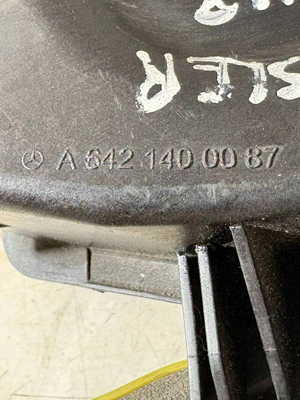 Chrysler Air Intake Resonator Box (3.0 CDI Diesel) - 2018