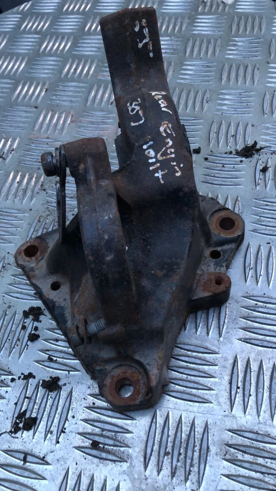 2007 - 2011 PEUGEOT 308 MK1 SW 1.6 HDI DIESEL ENGINE MOUNT BRACKET SUPPORT