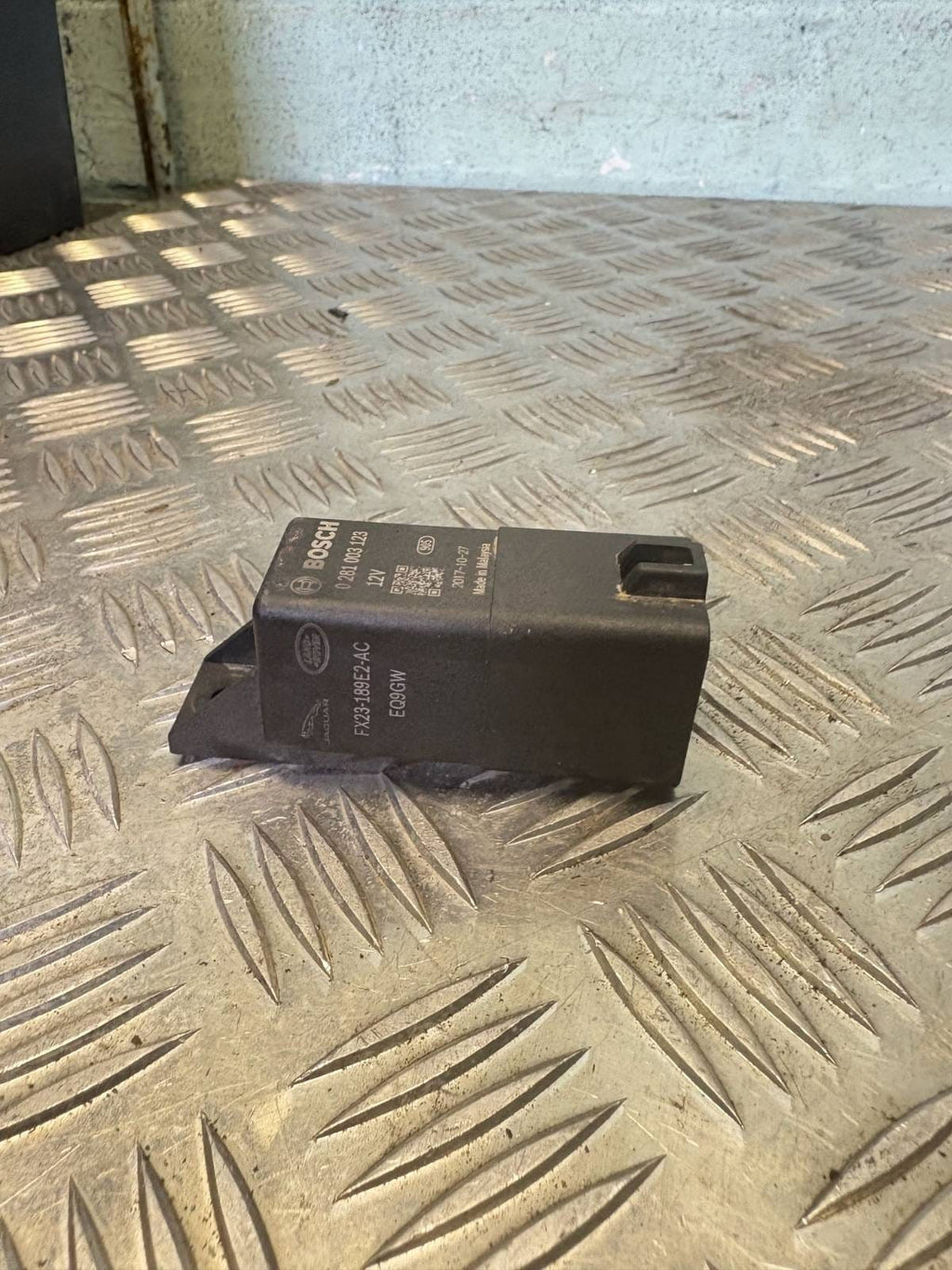 RANG ROVER EVOQUE 2018 GLOW PLUG RELAY FX23189E2AC