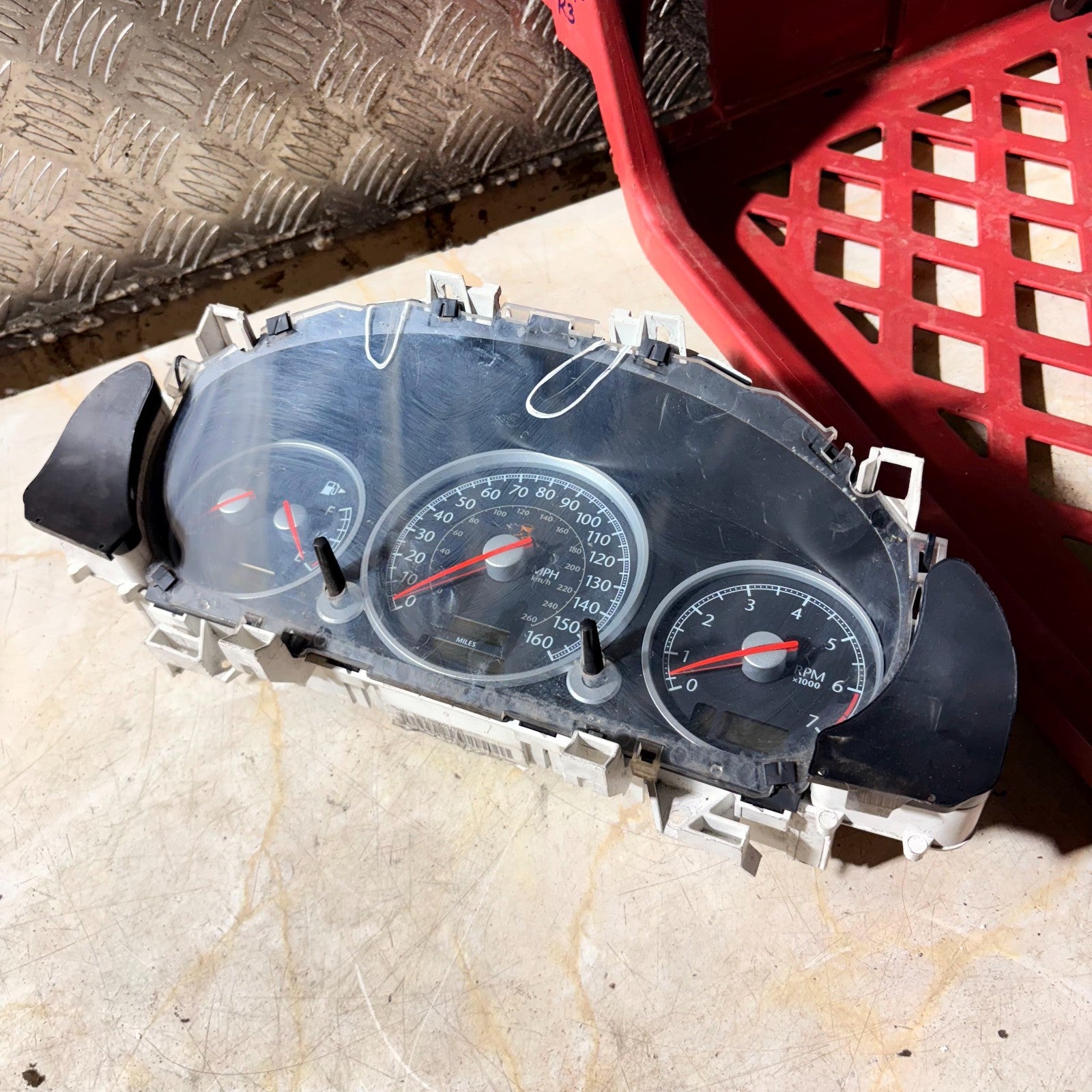 Chrysler Crossfire 2004-2008 Speedometer Instrument Cluster MPH A1935420001