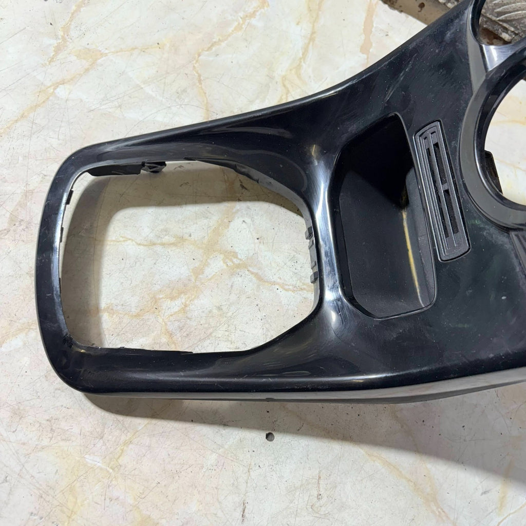 FORD FIESTA 08-16 CENTRE CONSOLE GEAR SURROUND HEATER CONTROLS PANEL 08956-000