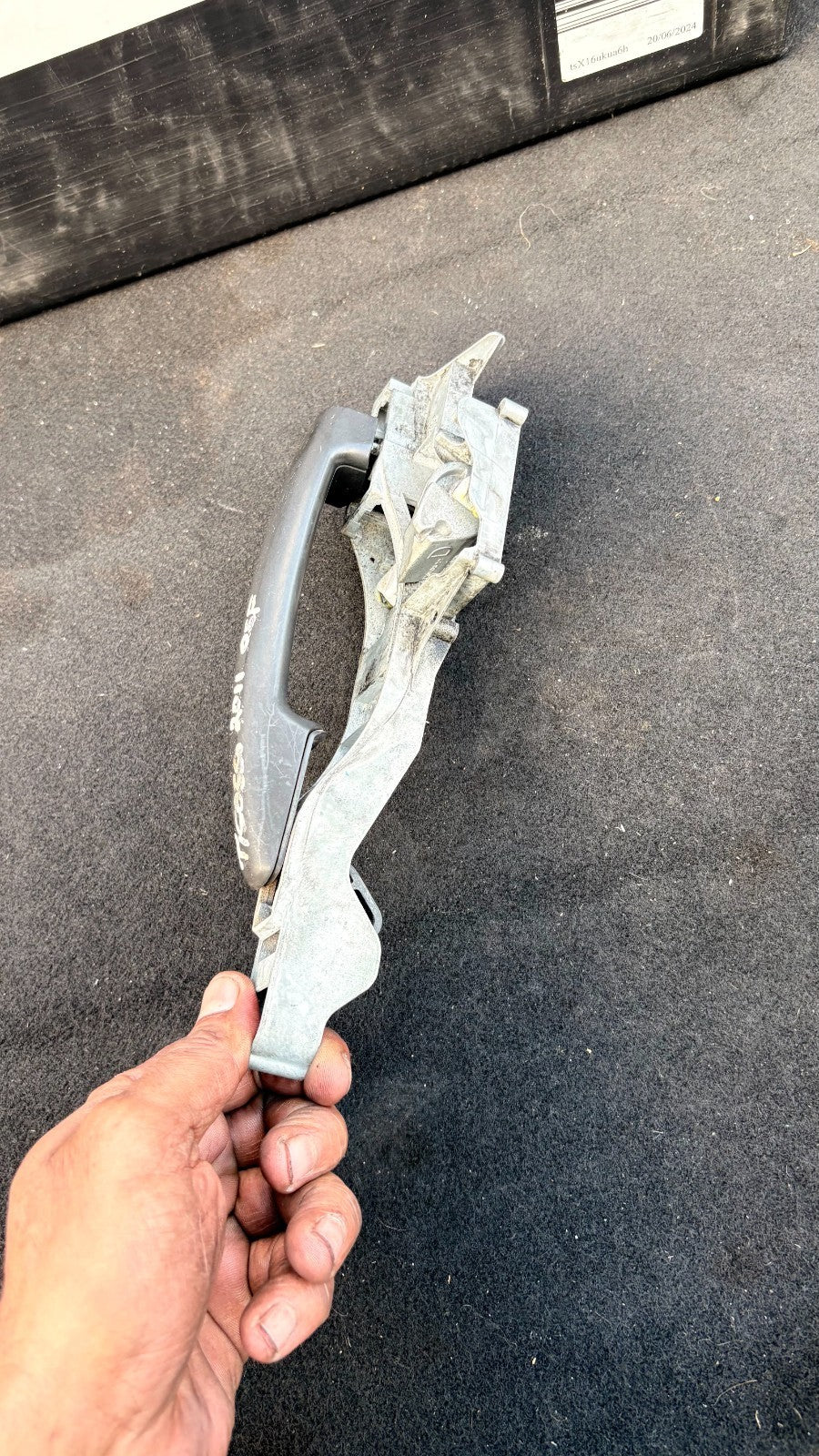 Citroen Picasso 2011 Front right front door exterior handle 1199D4