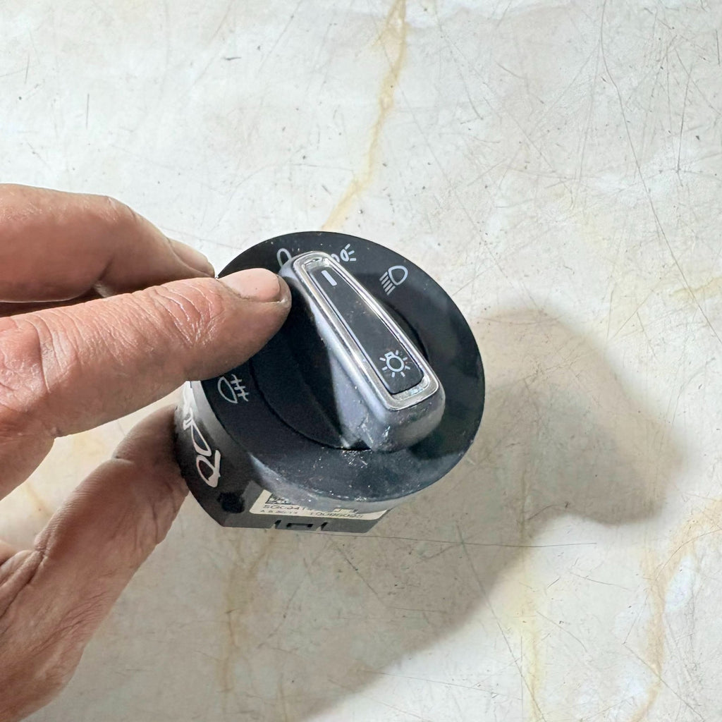 VW POLO 6C 2014-2017 HEADLIGHT & BOTH FOG LIGHT SWITCH 5G0941431AJ