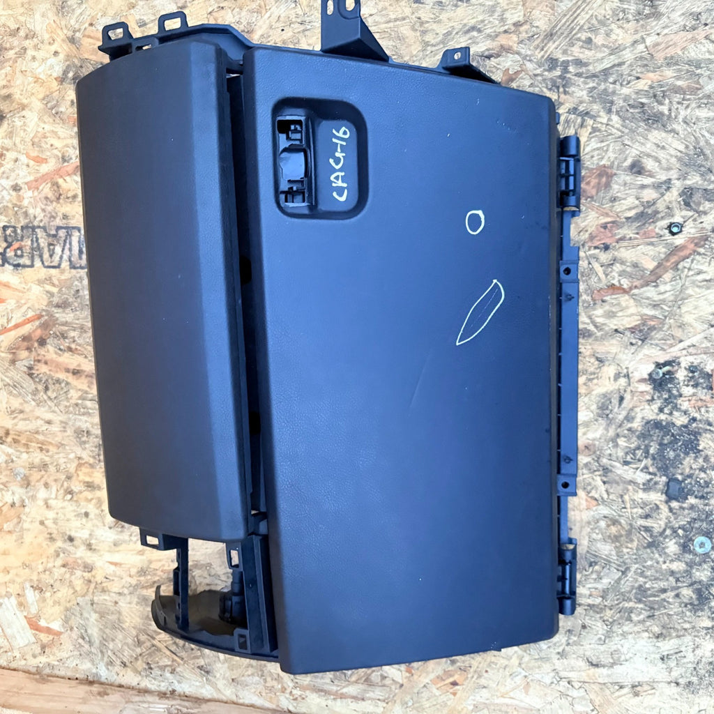 Range Rover Sport L320 2010-13 Discovery 4 2010-16 RHD Glove Box FFB000292XXX