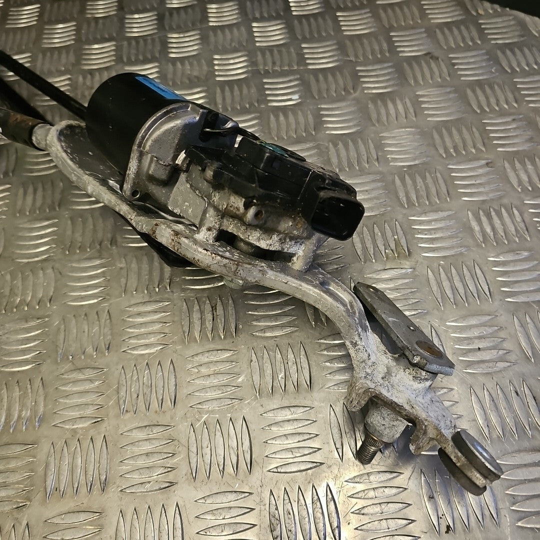 2017-2023 KIA STINGER GT S 3.3 TURBO FRONT WIPER MOTOR & LINKAGE 98110-J5900