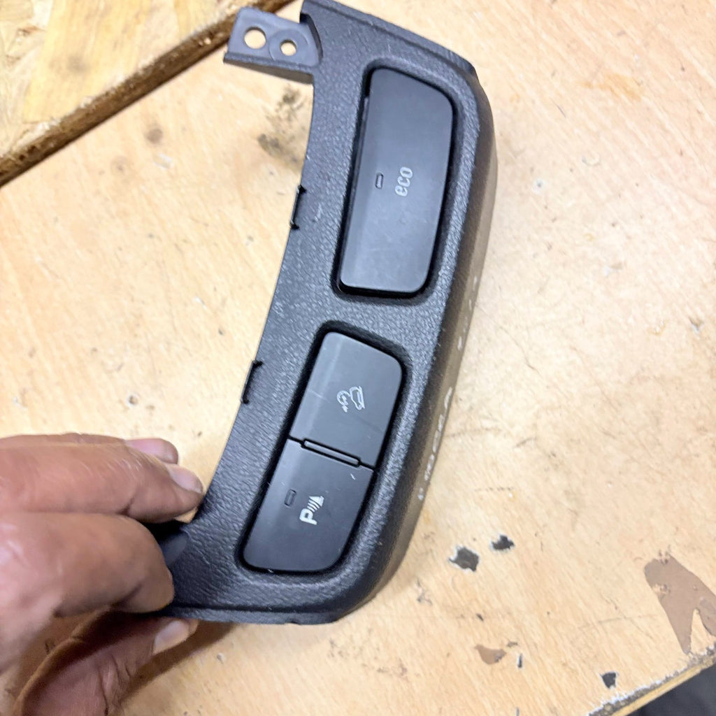 2012-2016 VAUXHALL MOKKA 5DR PARKING SENSOR AID STOP & START SWITCH 202010119