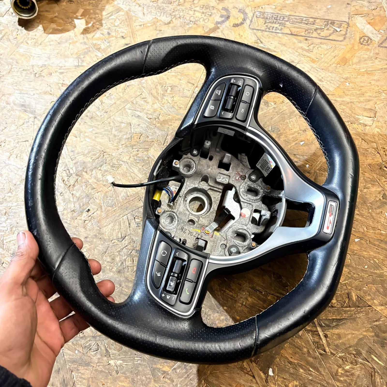 Kia Sportage Mk4 QL 5 Door Multifunction Steering Wheel 96710-D9130 2015-2018