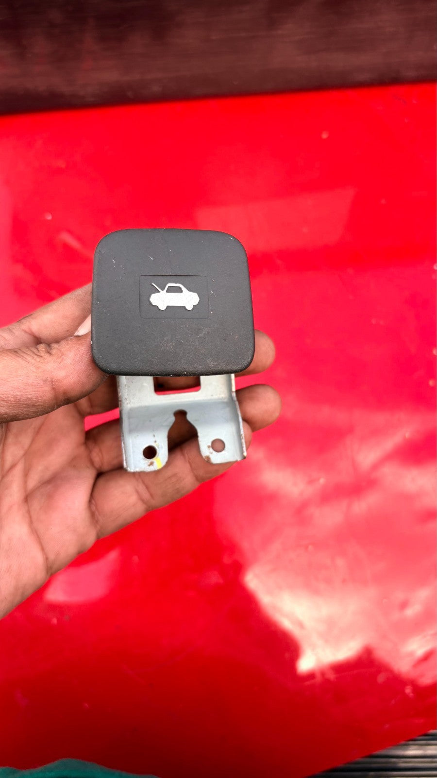 Chevrolet Captiva C100 2010 Bonnet Release Pull Handle Lever RHD 5 Door SUV