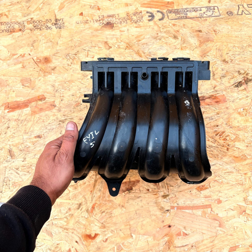 Nissan Note E11 1.4 CR14DE Petrol Air Intake Manifold 2006-2013