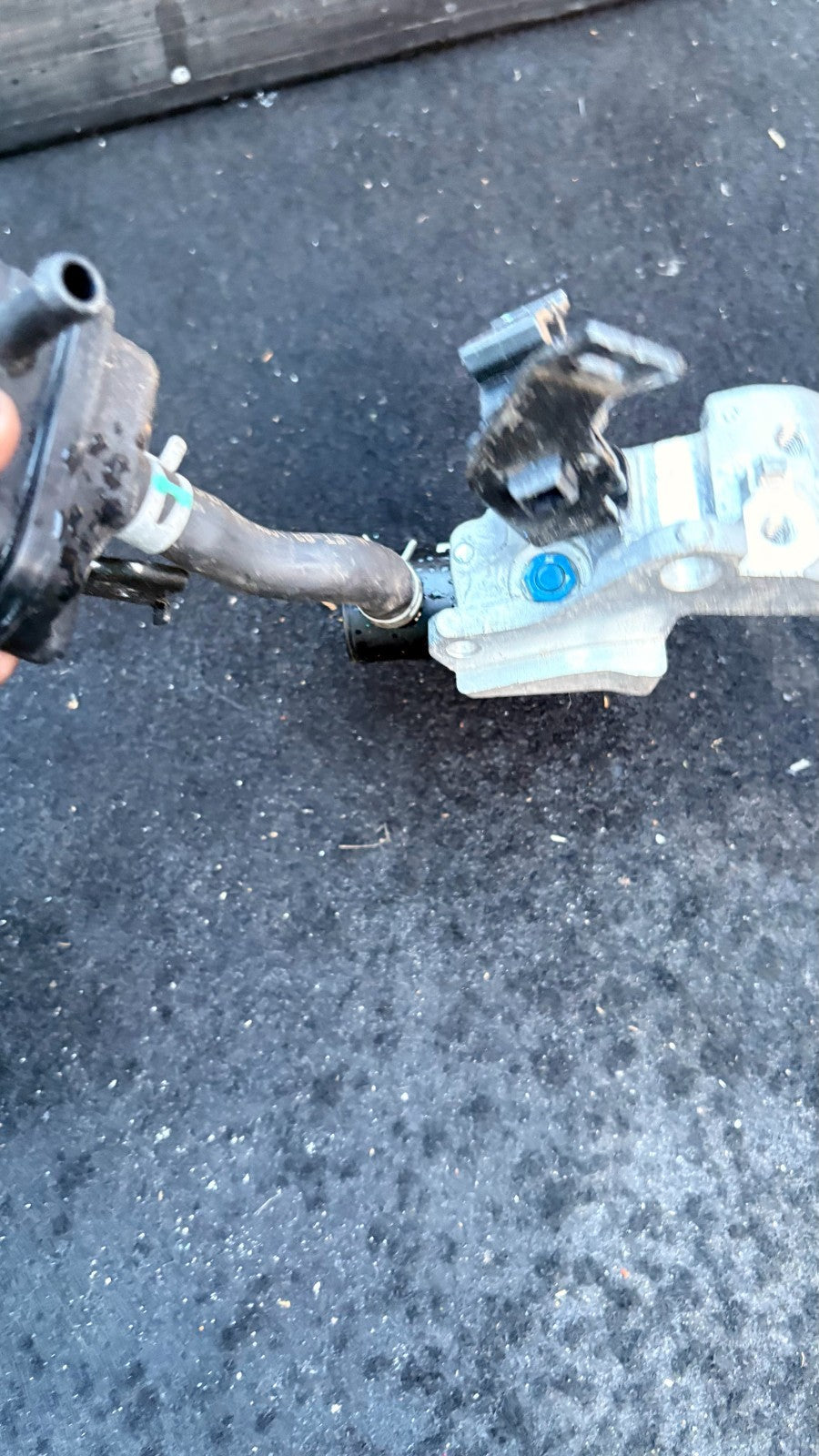 Honda HR-V 2015-2020 Vacuum Control Valve Solenoid Assembly Bracket Hose